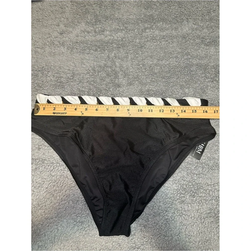 White House Black Market Grommet Lace Bikini Bottom SZ‎ XL Color Black/ White
